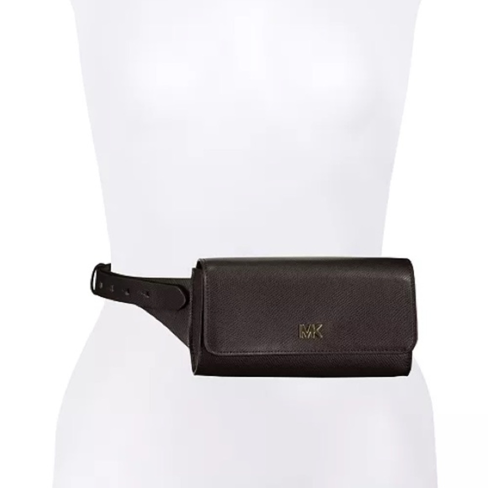 💞HP💞MICHAEL Michael Kors
Saffiano Leather Belt Bag